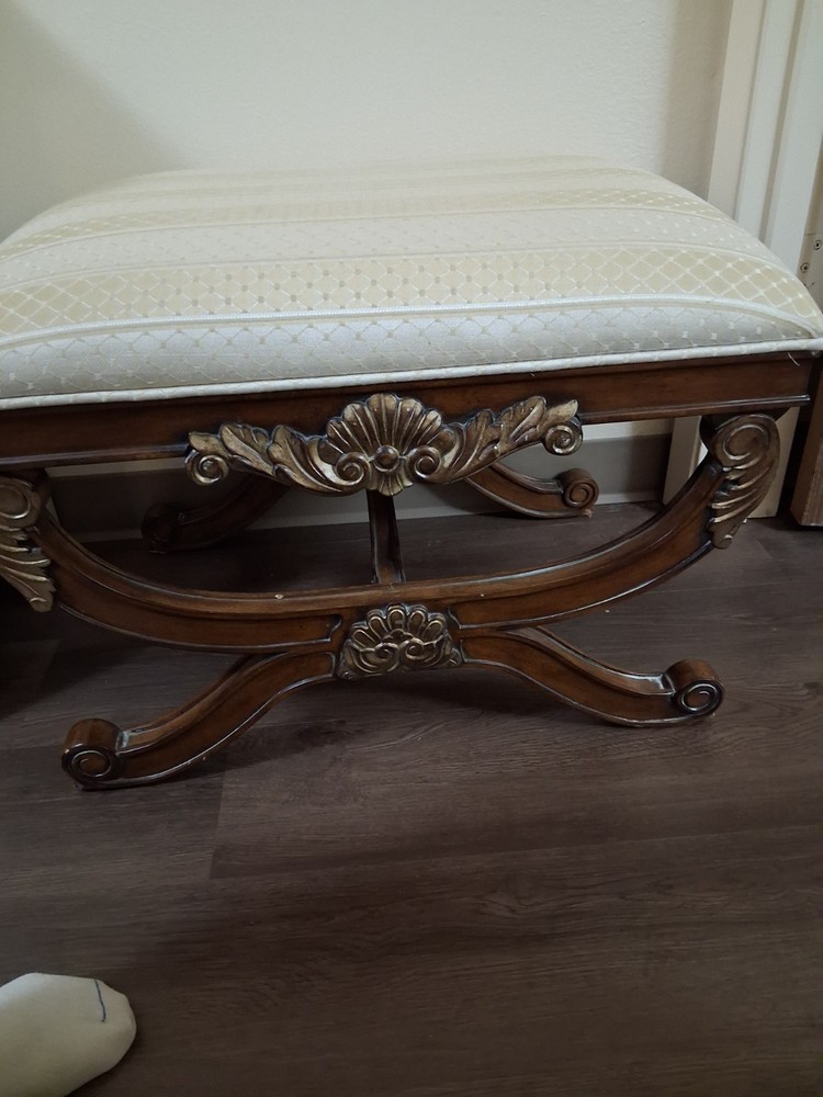 Casa Di Stradivari Bench\stool\ottoman Neo Clasical