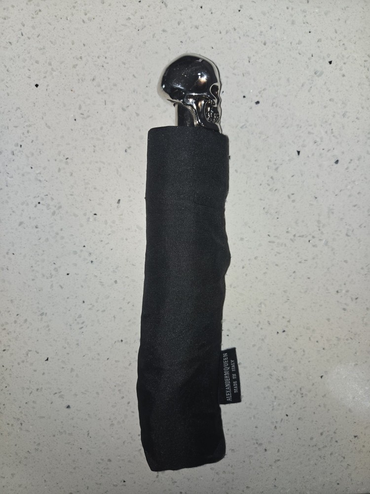 Used-Alexander McQueen folding umbrella. Black Canopy Silver Skull Handle