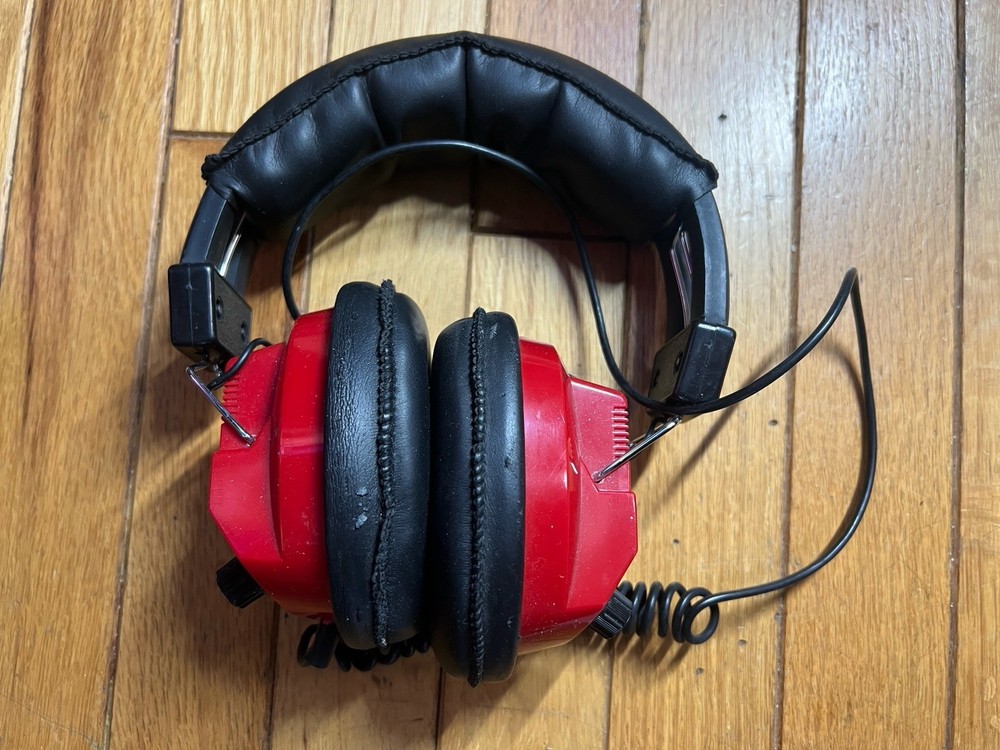 NASCAR RACING ELECTRONICS RT-24 EAR PROTECTION