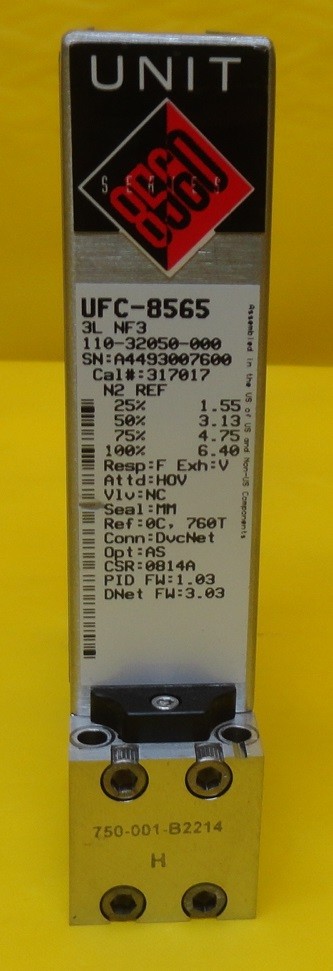 Unit Instruments UFC-8565 Mass Flow Controller MFC 3L NF3 8560 Used Working