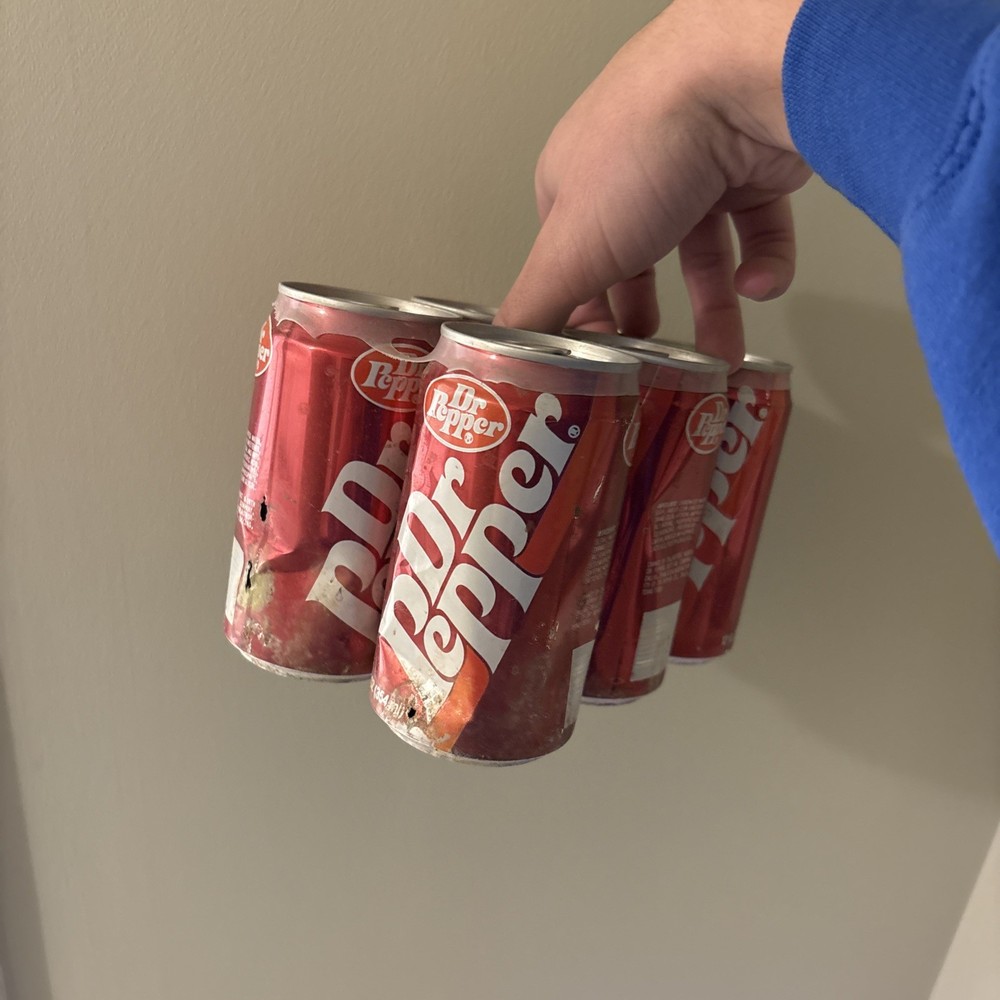 VINTAGE Stranger Things Dr. Pepper 6 Pack *Empty*