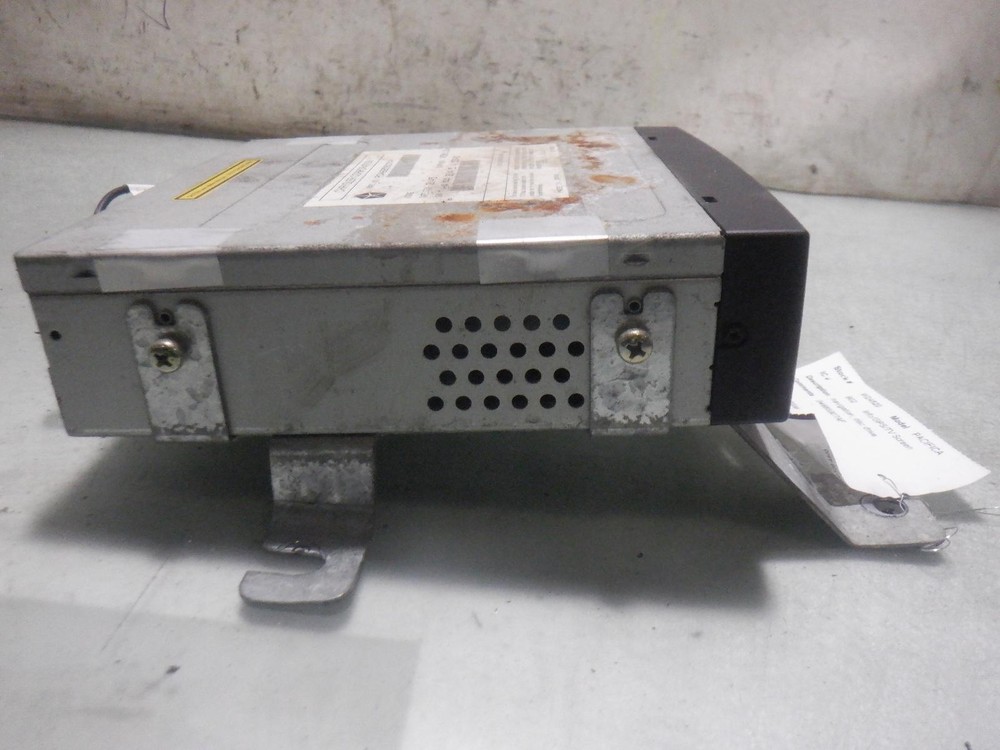 06 CHRYSLER PACIFICA Info Screen 04685907AF