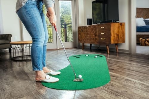 Golf Putting (3' x 9') Par Three Green