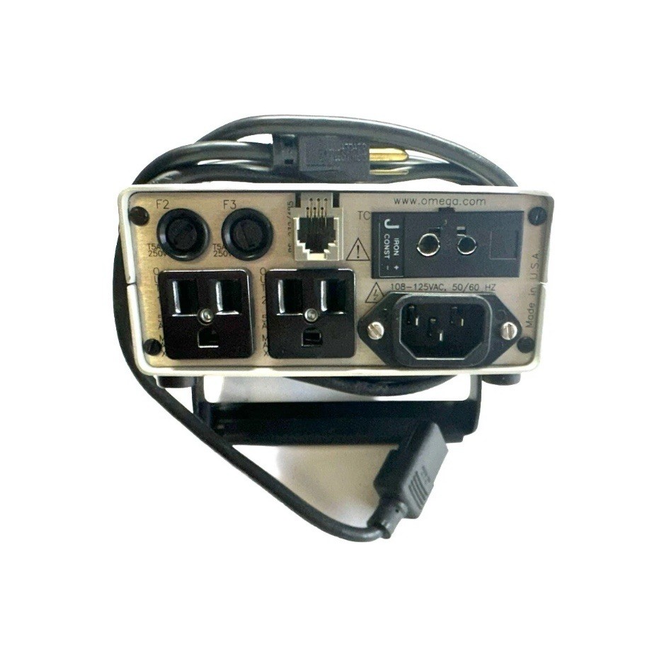 Omega Model CSC32 Type J Benchtop Controller with Thermocouple Assembly