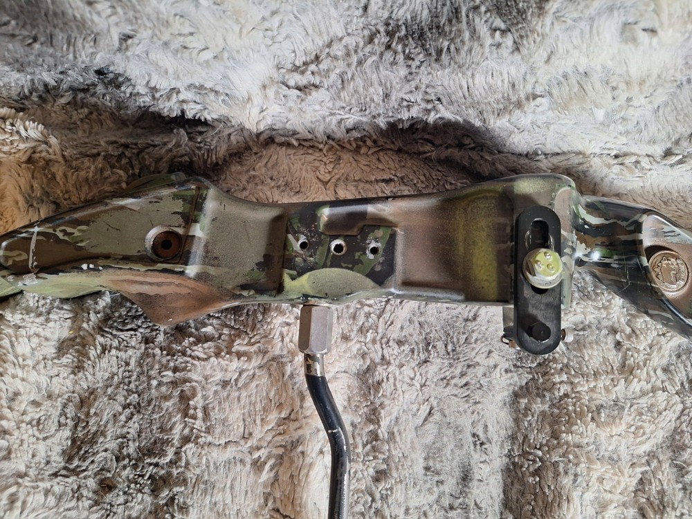 Bear Flare II Compound Bow Camo