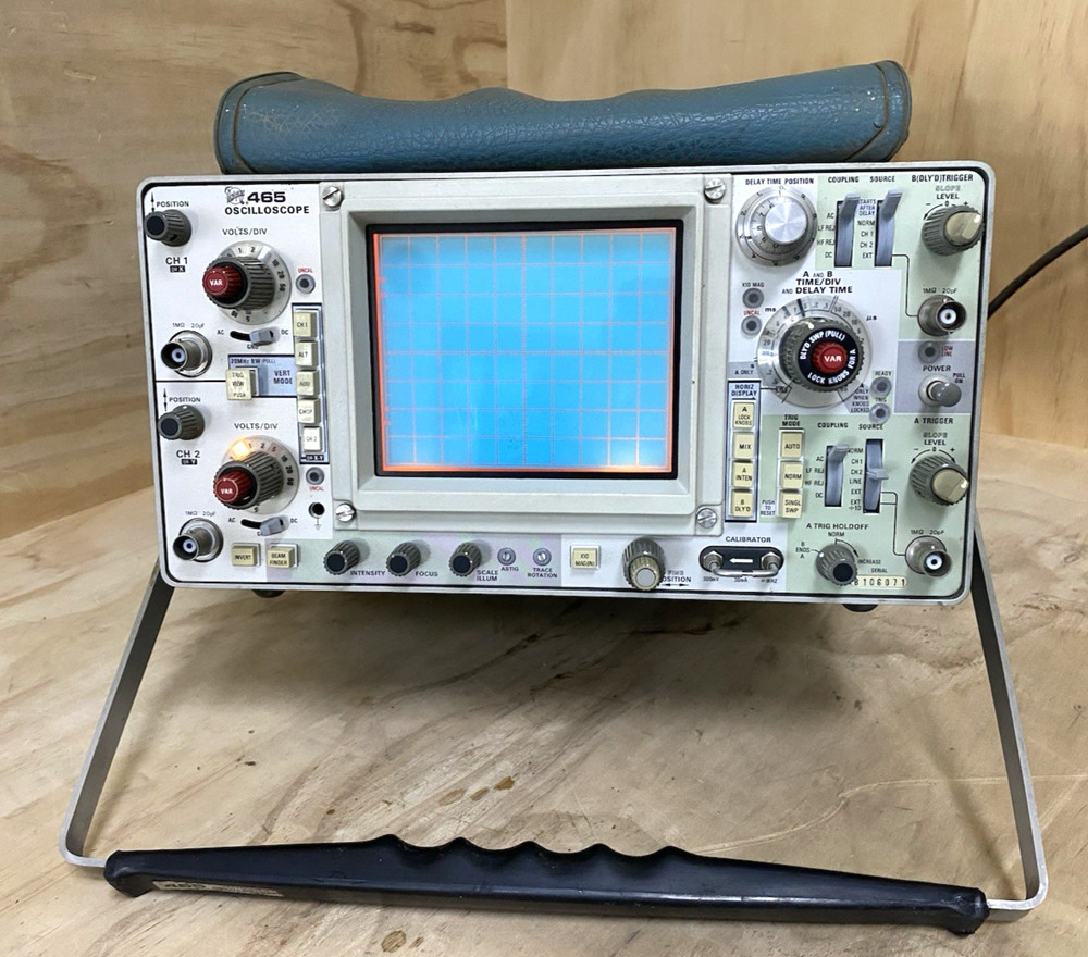 Tektronix 465 Oscilloscope