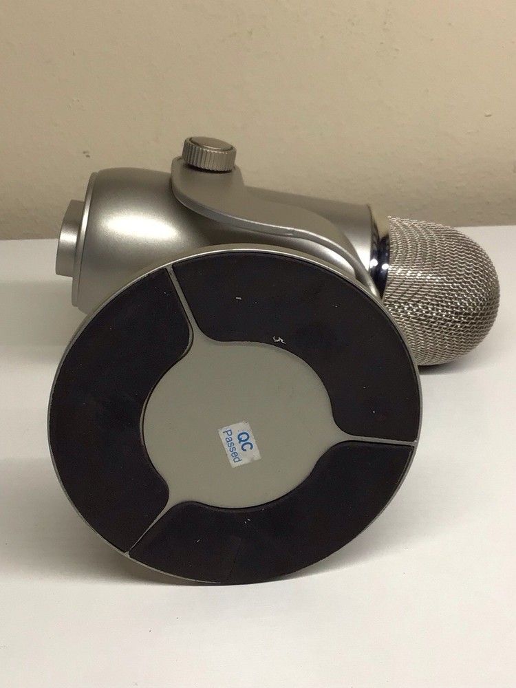 Logitech Blue Yeti USB Microphone Silver With Stand Tested Working