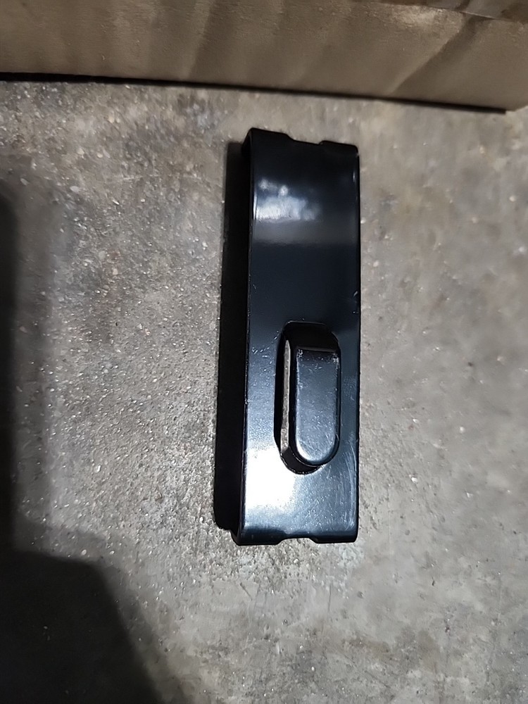 25 PCS Gridwall Utility Hook Grid wall Panel Display Picture Notch Black