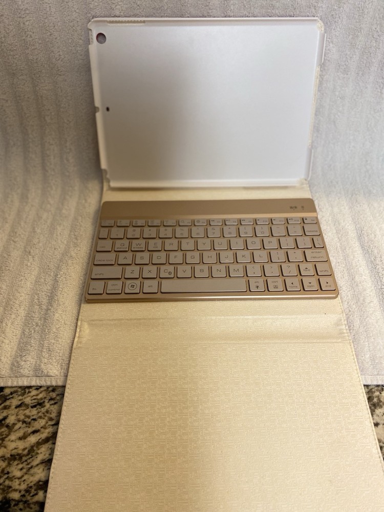 Wireless Keyboard KVAGO Rose Gold