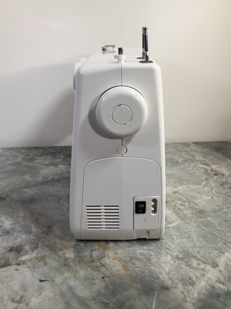 Baby Lock BL9 Sewing Machine TESTED WORKING