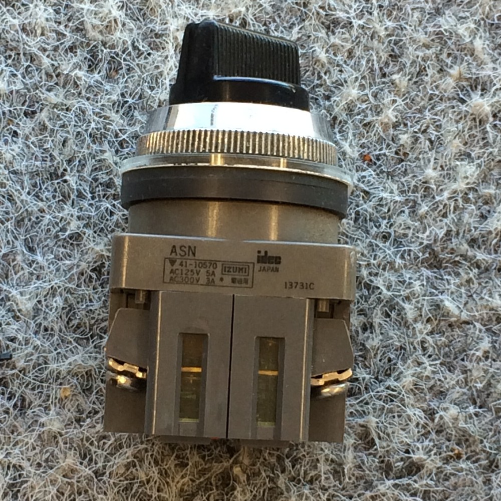 Izumi 41-10570 ASW Toggle Switch