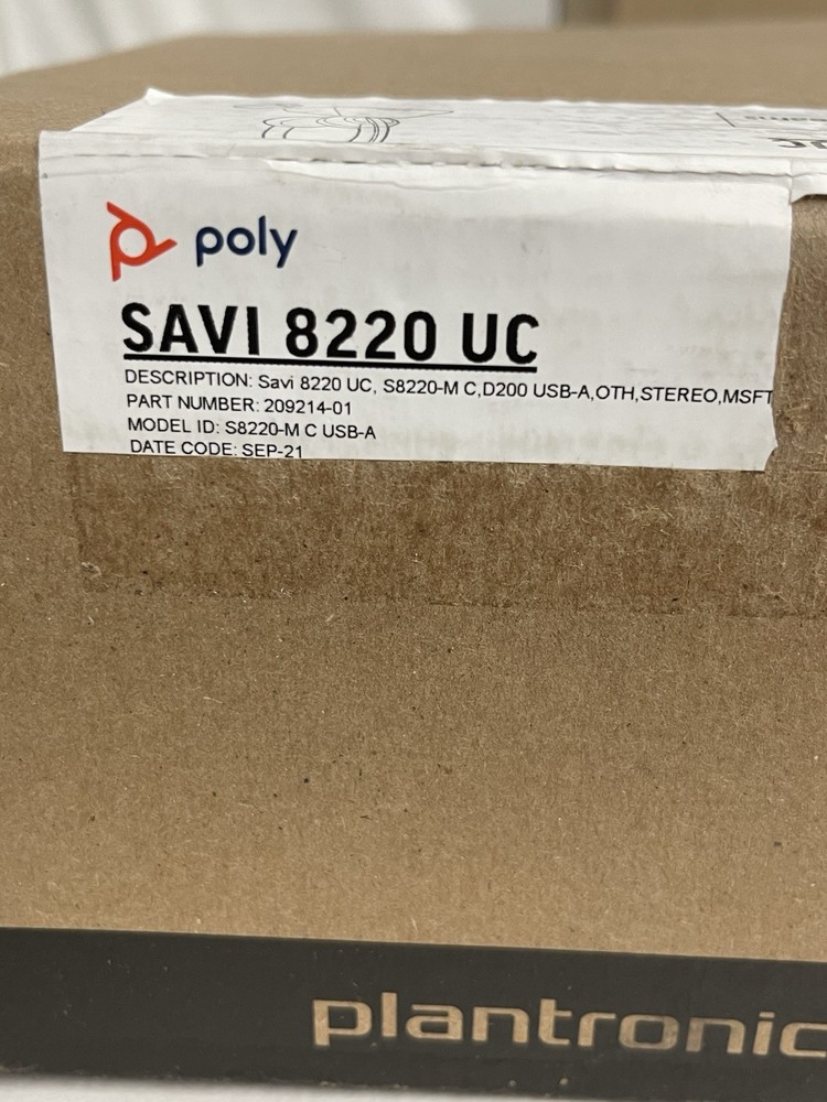 Poly Savi 8220 UC DECT Wireless Headset System- Connects to Computer Only.A2