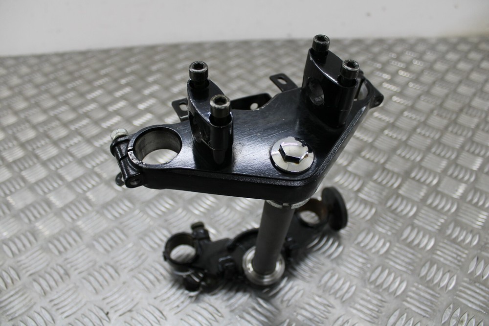 Herald Classic 125 2016 top & bottom yokes 2013 > 2019