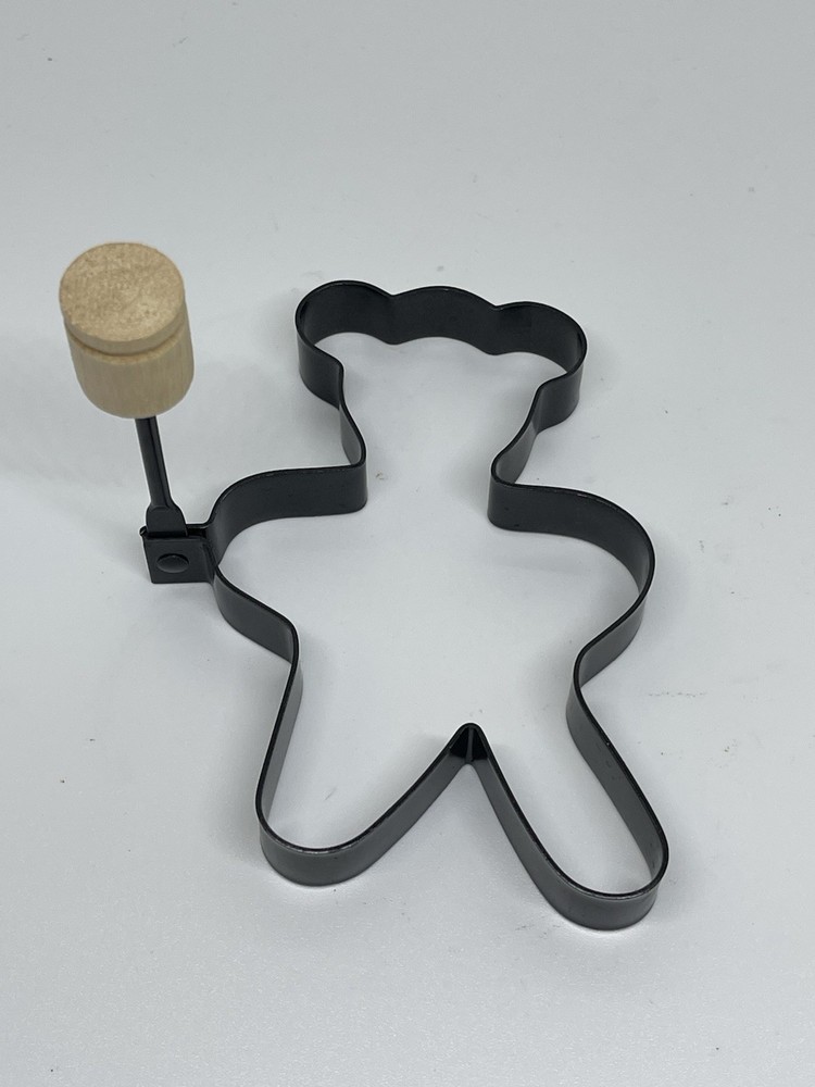 Bear Shaped Egg Mold/Pancake Mold With Retractable Handle