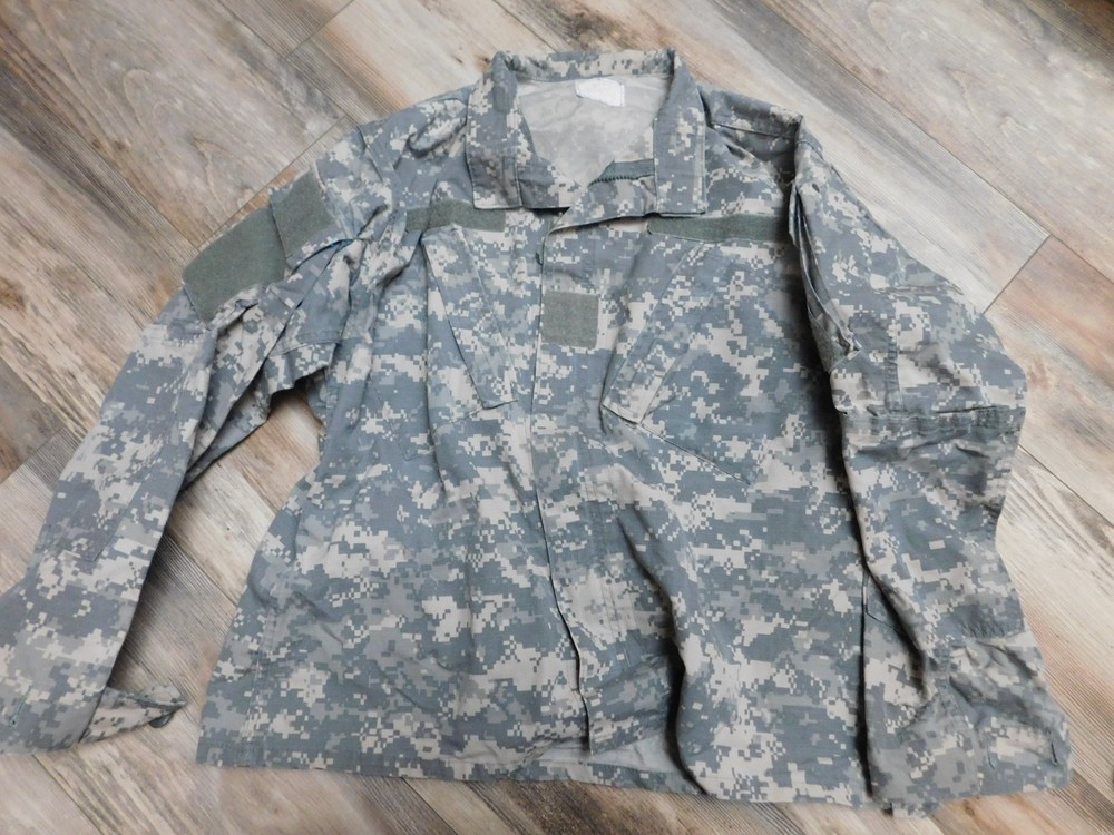 US ARMY ACU TOP COAT CHEST 46"