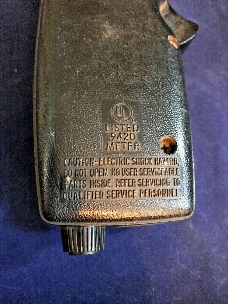 GE Voltmeter Meter Snapper 942D Clamp On Used