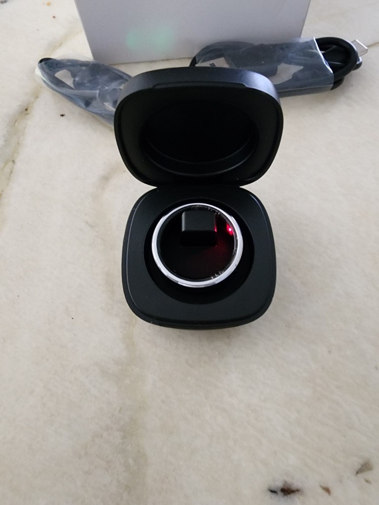 Smart Ring Fitness Tracker Size #9 w/ Charging Case USB-C Open Box