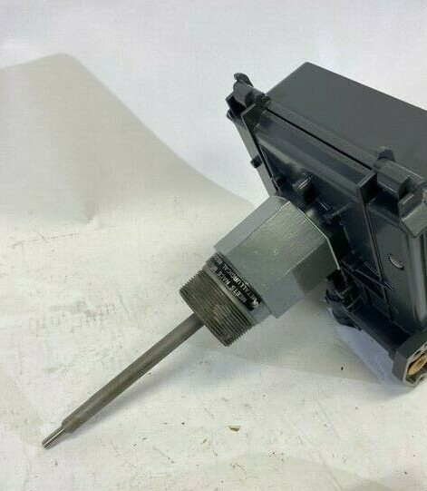 Fisher Level Controller FSL2-XA