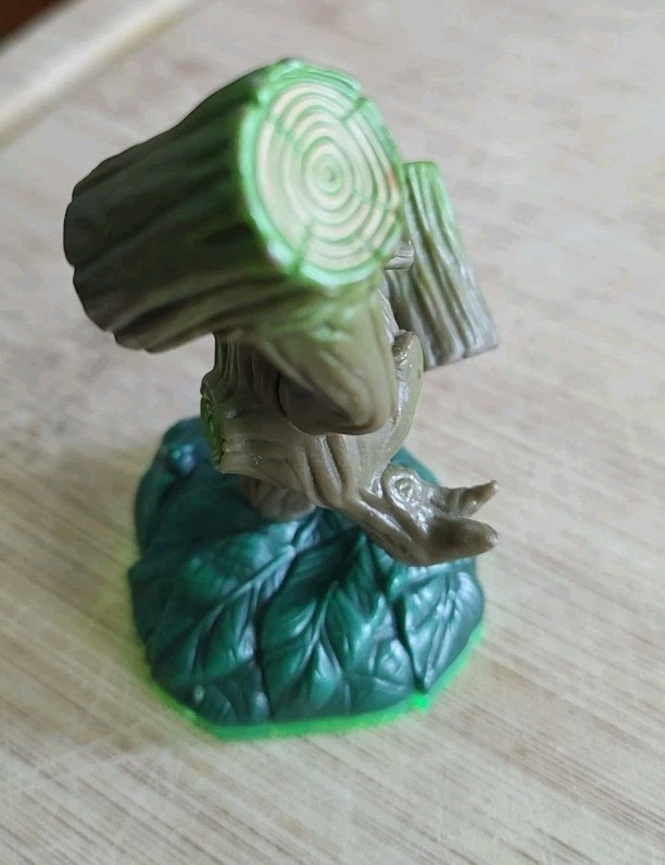 Skylander Spyro's Adventure Stump Smash Figure