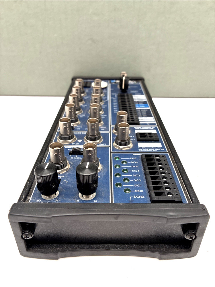 National Instruments BNC-2120 Shielded Connector Block