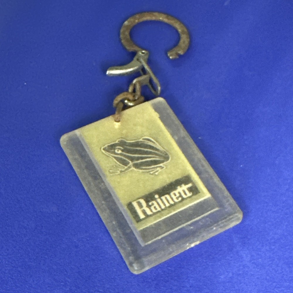 RAINETT PARIS - VINTAGE KEYCHAIN