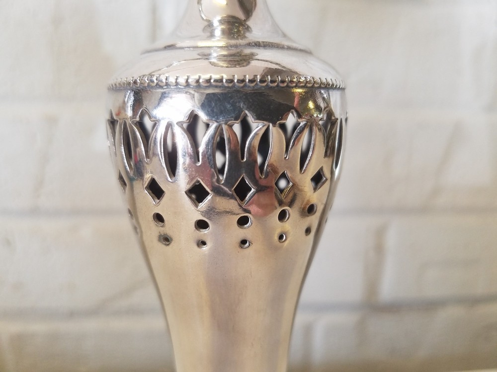 Forbes Silver Plate Quadruple Candelabara & 2 Single Candle Holders