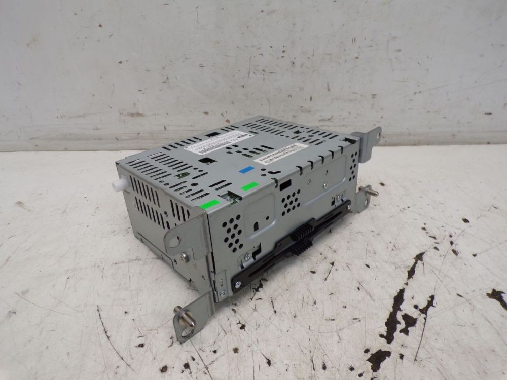 Radio/CD-Change Combination Not Present! Suitable for Ford Mondeo V Ba7