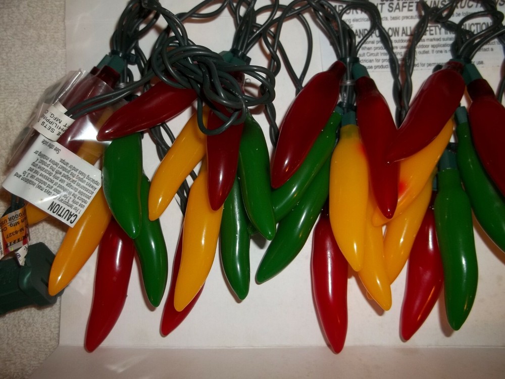 Vtg 2002 Target New 5 Cluster Multi Color Chili Pepper String 35 Light Set