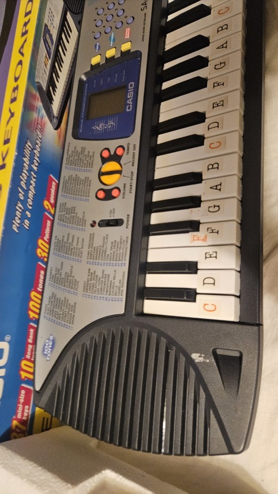 Casio SA-67 Electronic Keyboard Tested Working W/ Original Box