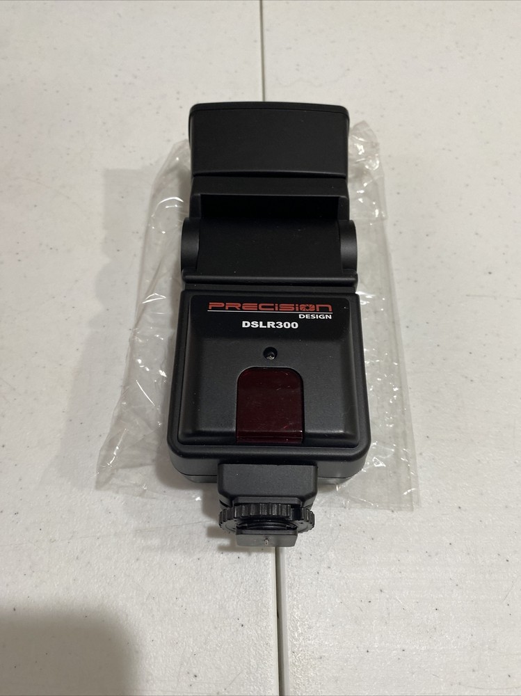 Precision Design DSLR300 Auto Electronic Flash, Low Voltage High Power Flash