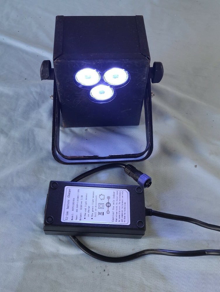 STAGE DMX CONTROLLER LIGHTS W/CHARGER (G)