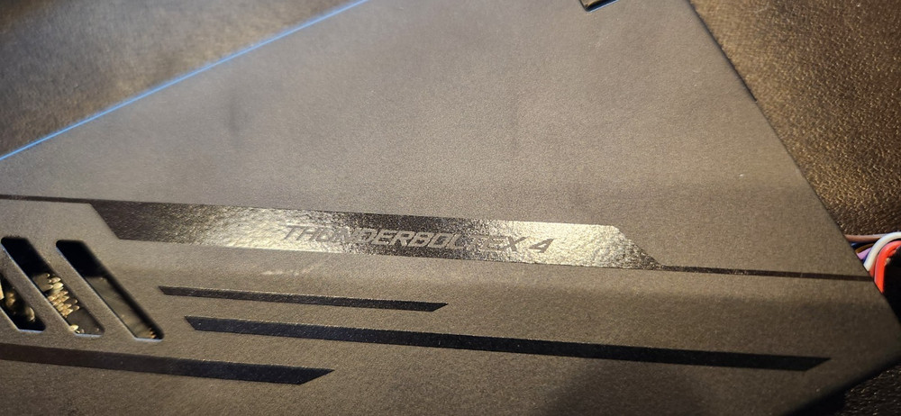 250422 ASUS Thunderbolt TEX4