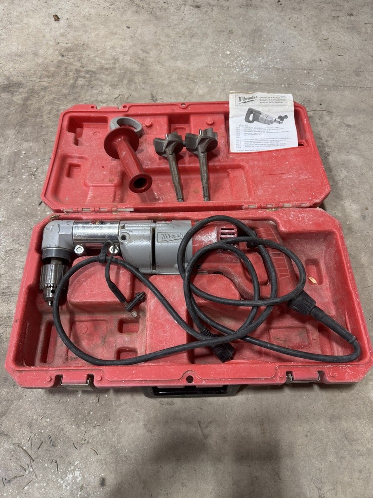 MILWAUKEE RIGHT ANGLE DRILL