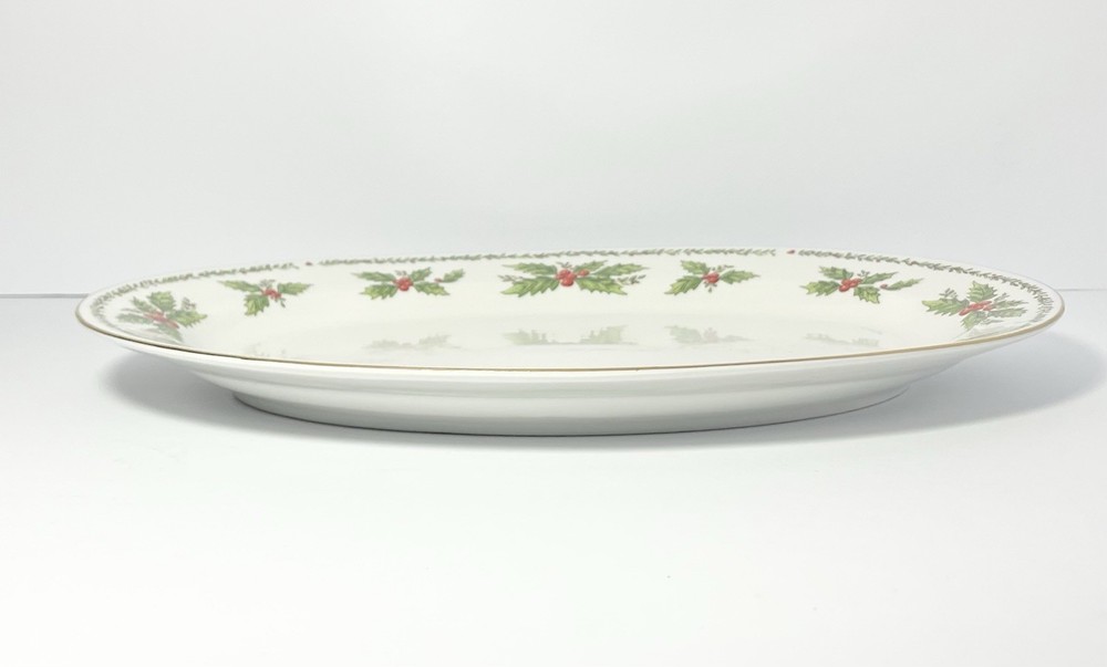 4-Piece Christmas “Holly” Porcelain Dinnerware Serving Hostess Set, Centurion