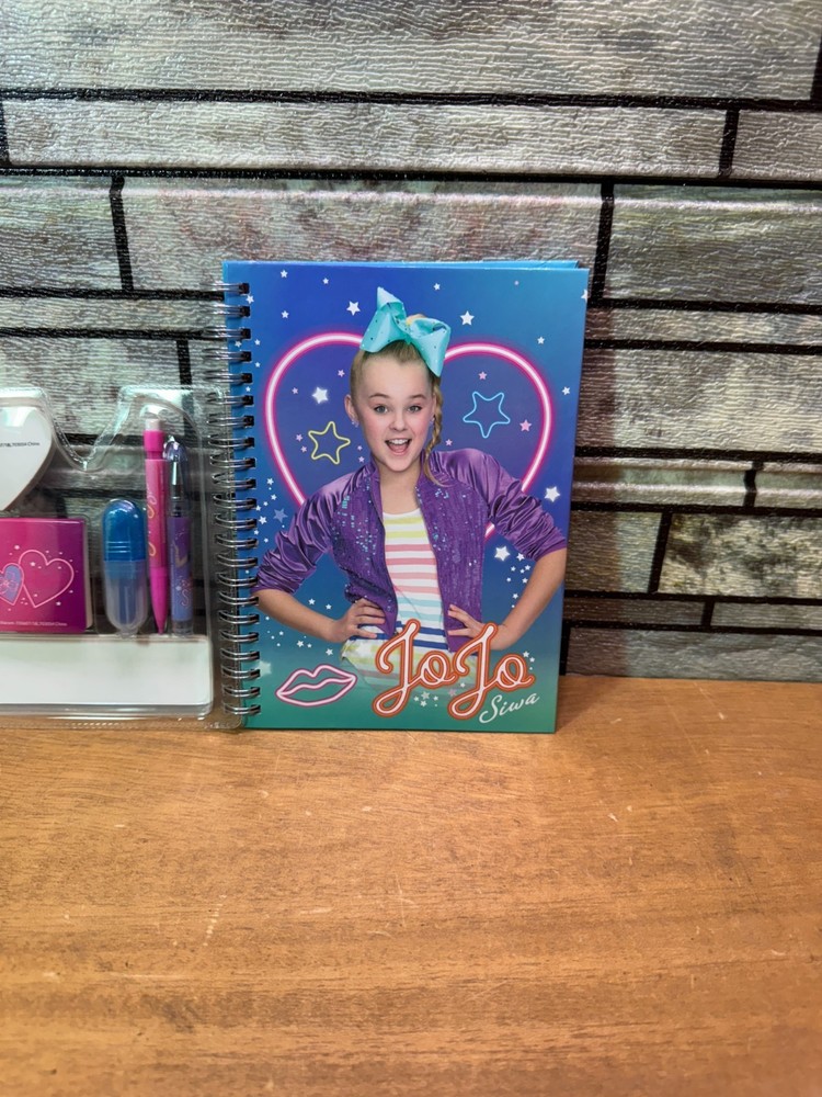 Jojo Siwa Diary Gift Set Journal