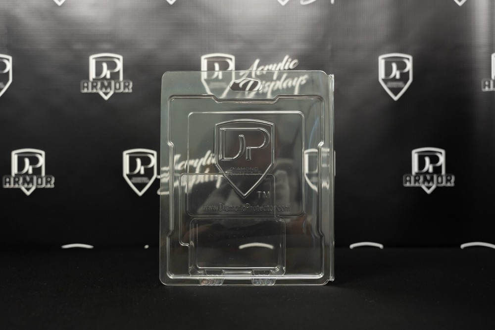 Diamond Protector 30 Johnny Lightning Wide Card Diecast Protector Case