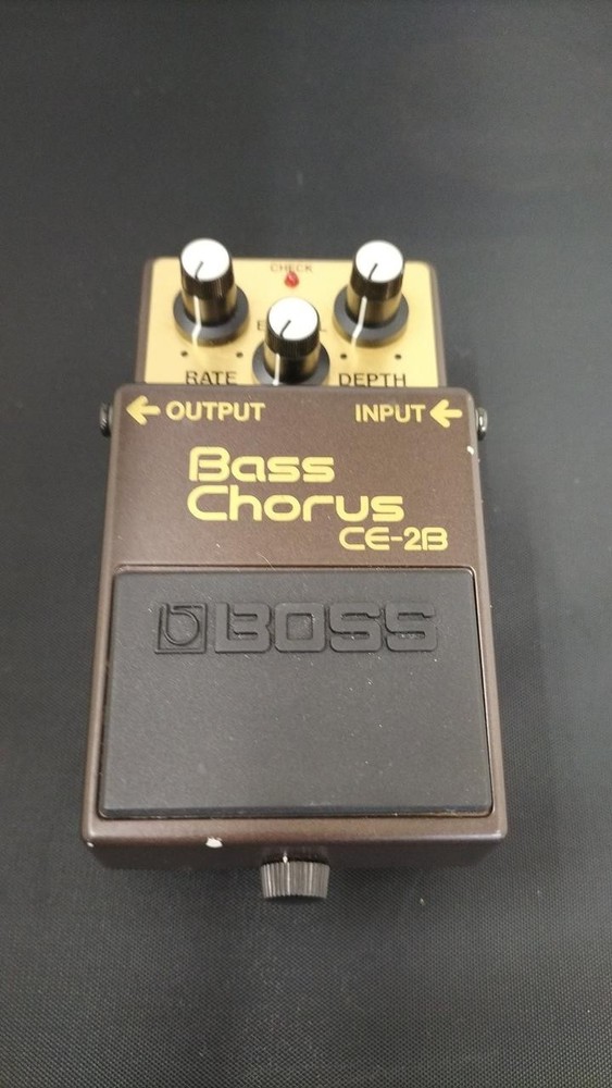 BOSS CE-2B Chorus