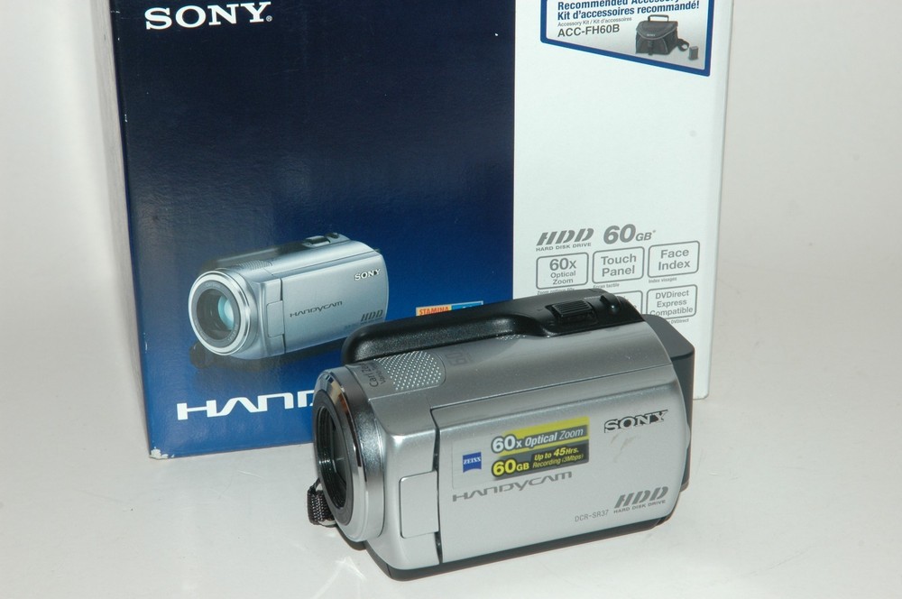 Sony DCR-SR37E mini  camcorder