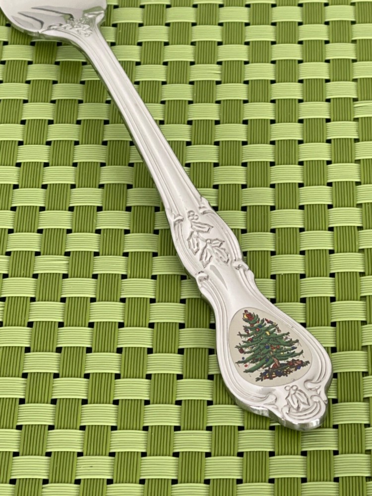 Wallace Spode CHRISTMAS TREE Stainless OffWhite 18/10 Flatware SMART CHOICE