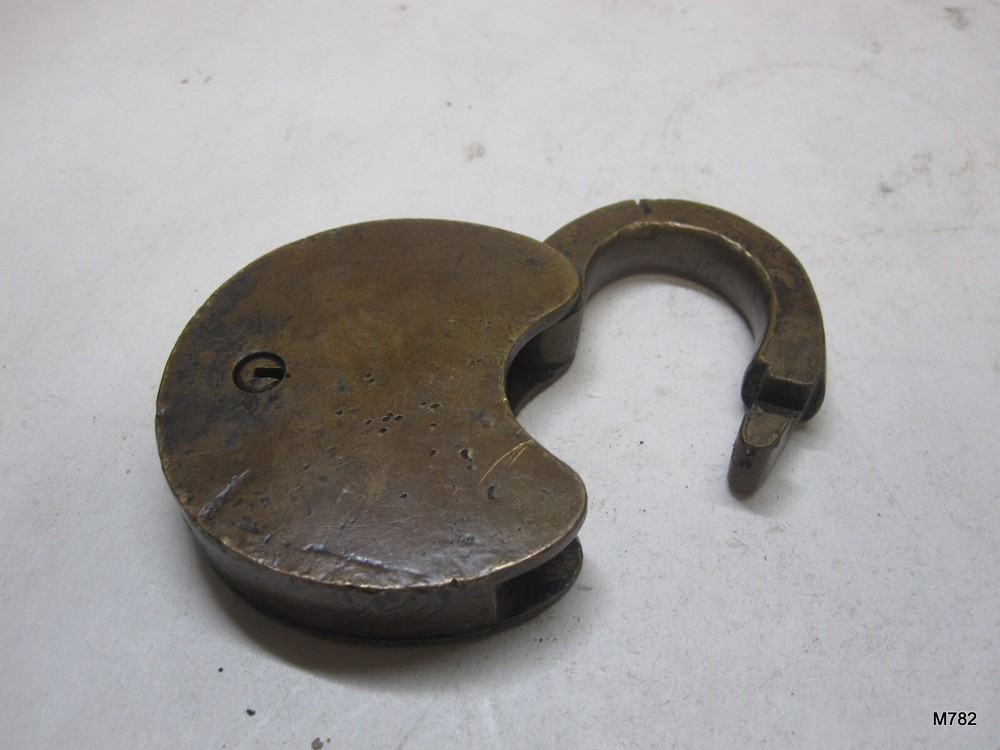Single Vintage Bronze Barnes & Deitz 265 Padlock without Key ( PADLOCK ONLY )