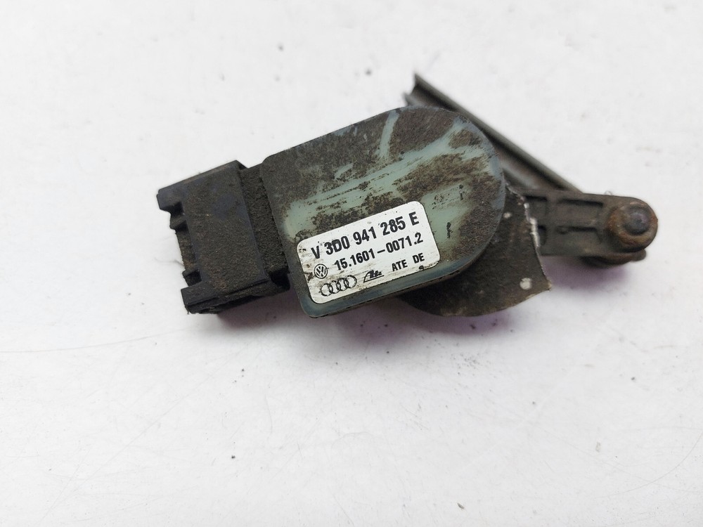 VOLKSWAGEN PHAETON HEIGHT LEVEL SENSOR UNIT 2012 3D0941285E