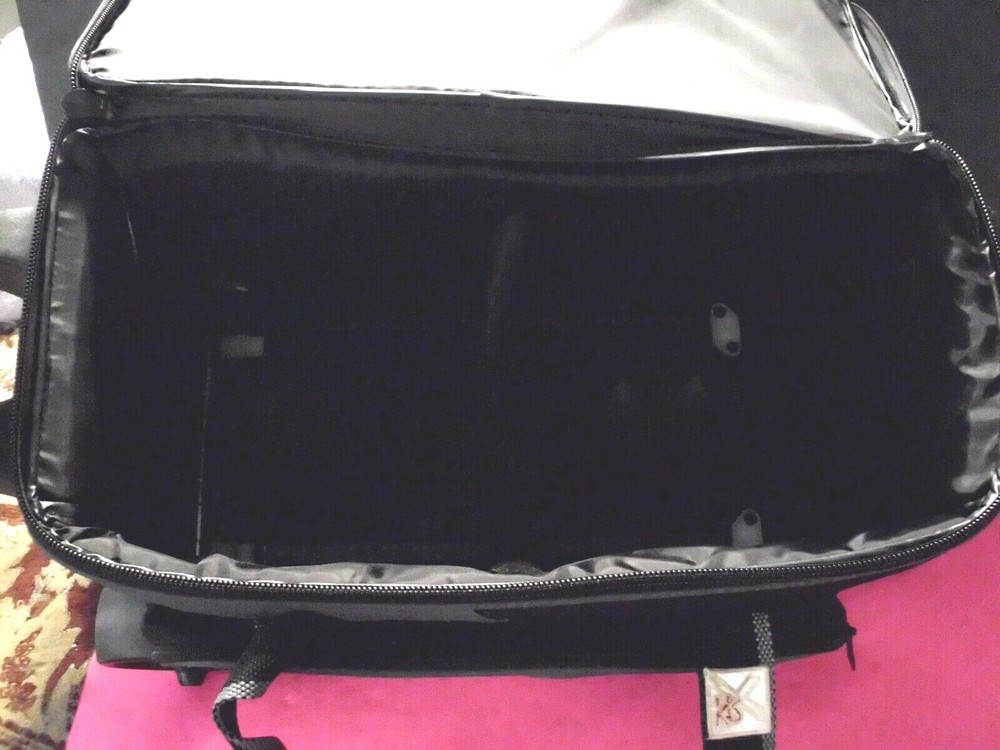 BOWLING BAG STRIKEFORCE DOUBLE BAG CRUISER GREAT CONDITION