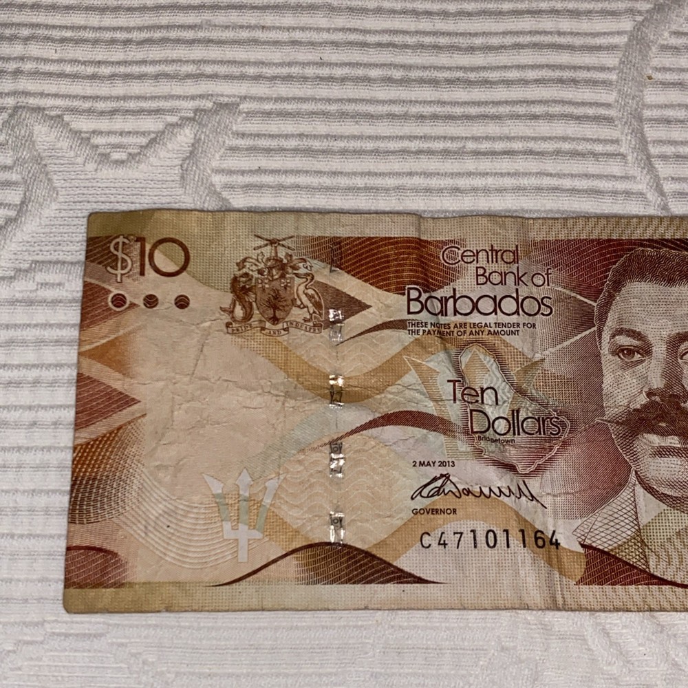 BARBADOS 10 Dollars 2013 P-75a UNC