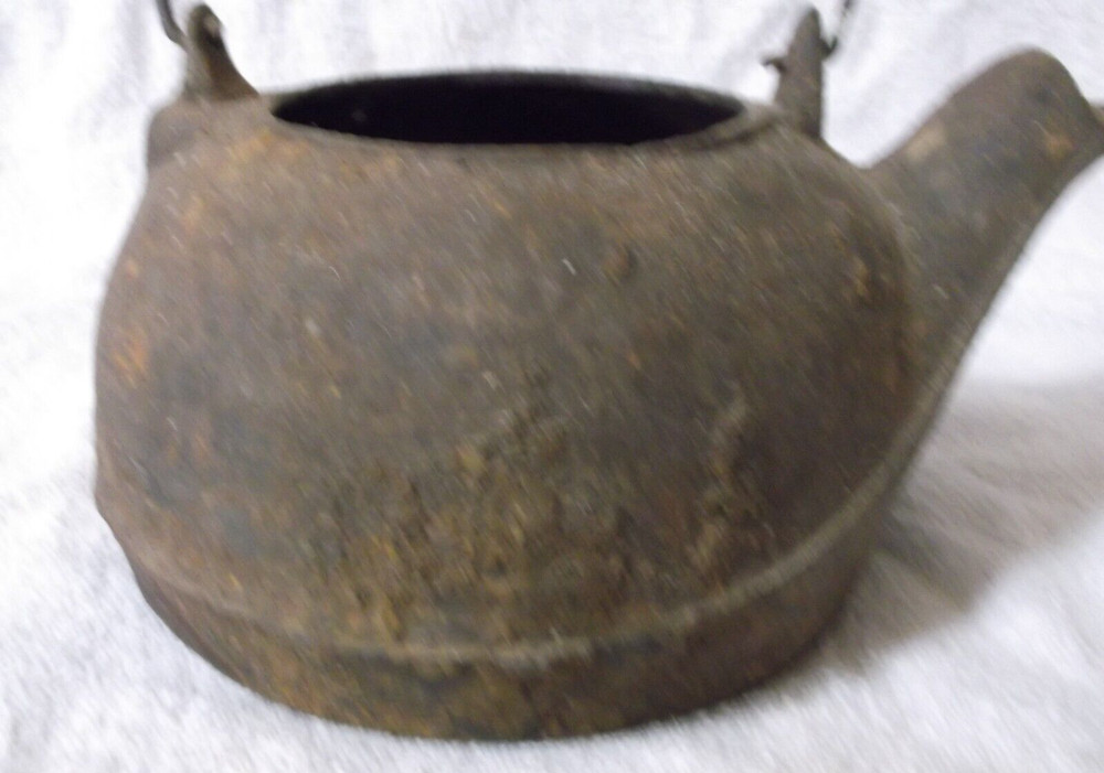 Cast Iron Coffee/Tea Pot, No Lid