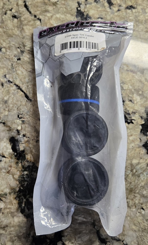 OPEN PACKAGE Excelerate XCE-3015 - Excelerate Blue Spec Pre-Glued 1/12 Tires (4)