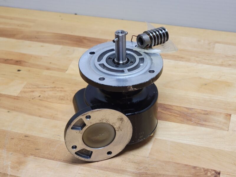 Getriebe Gear Gearbox Typ E31 , 900 Ncm