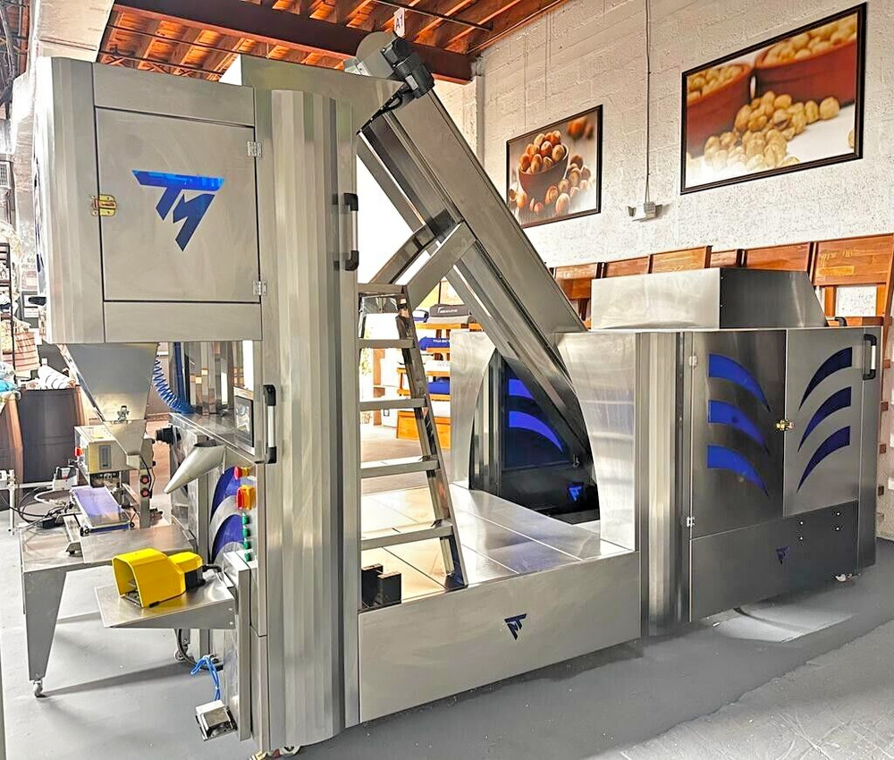 Dry Food Packaging Machine