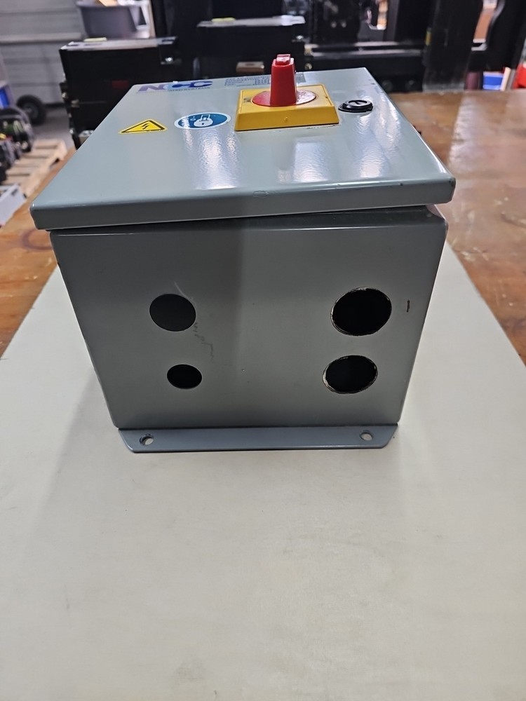 Hammond SE1600300