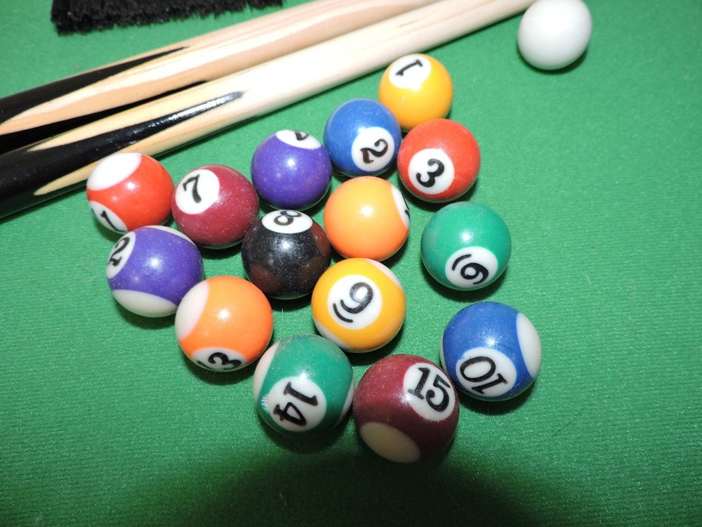 Mini Table Top Pool Table Game Mini Pool Billiard Table Missing Triangle