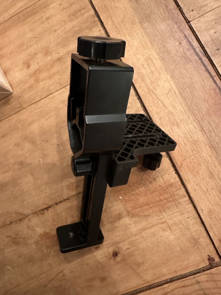 Cabela's Small Universal Digiscope Adapter 28-45mm